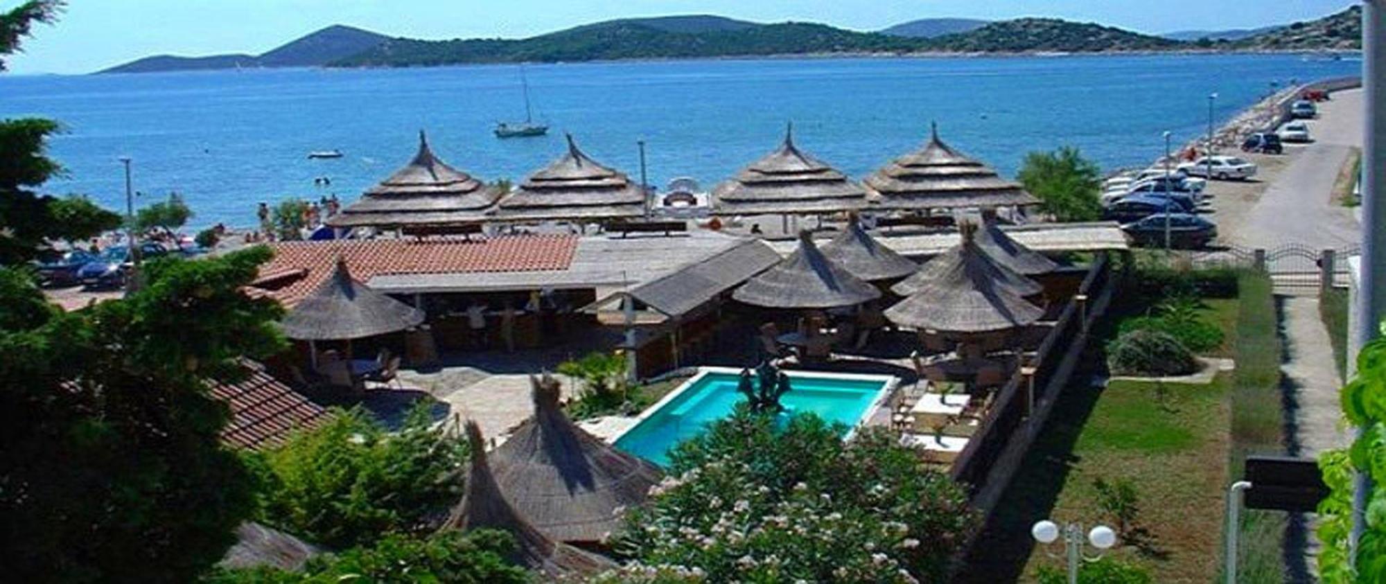 Tribalj Tribunia Beach Hotel מראה חיצוני תמונה