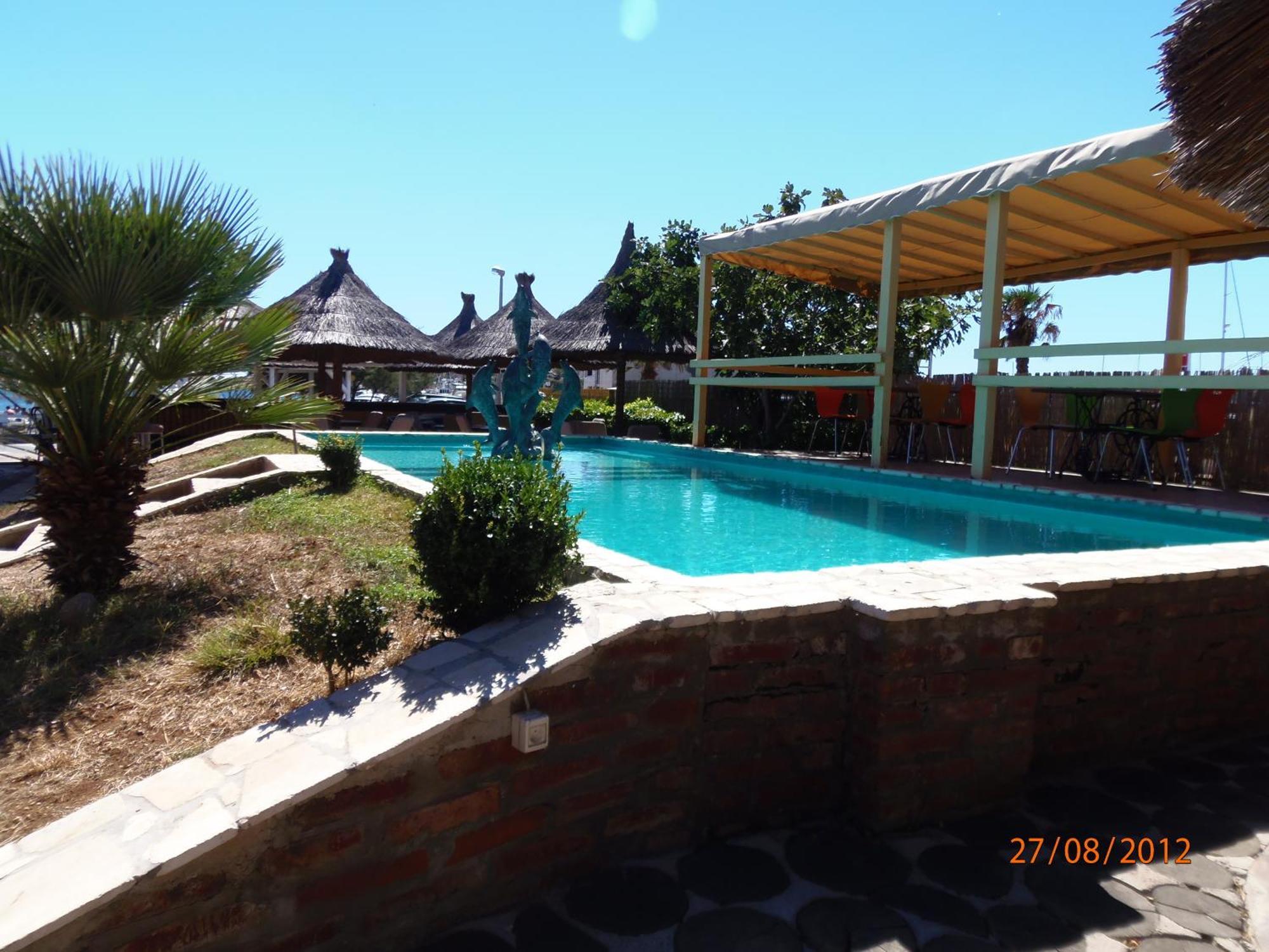 Tribalj Tribunia Beach Hotel מראה חיצוני תמונה