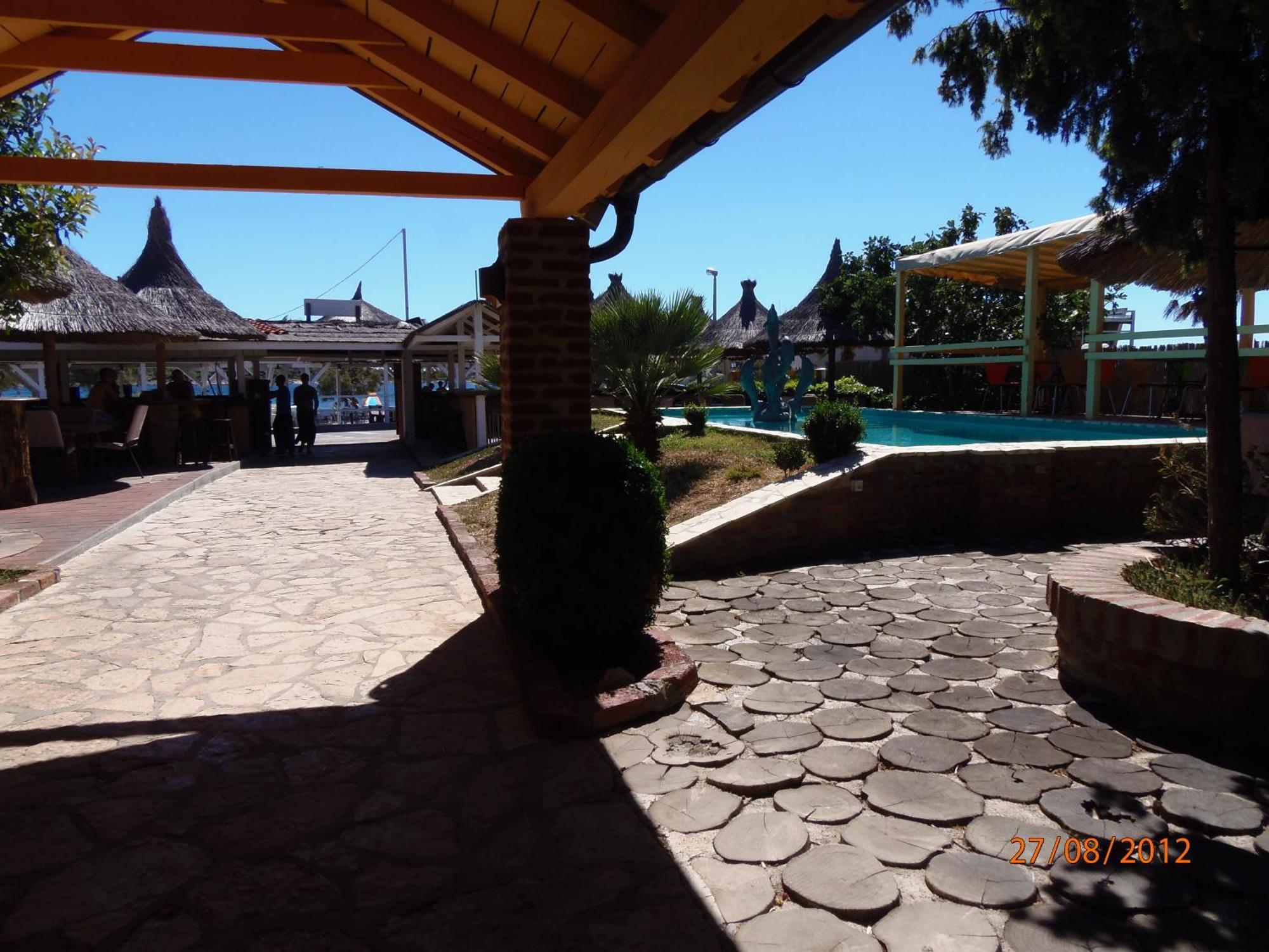 Tribalj Tribunia Beach Hotel מראה חיצוני תמונה